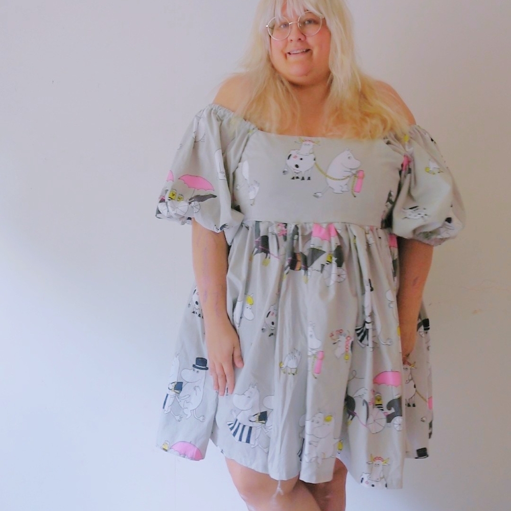 Kids Off-Shoulder Cartoon Print Dress